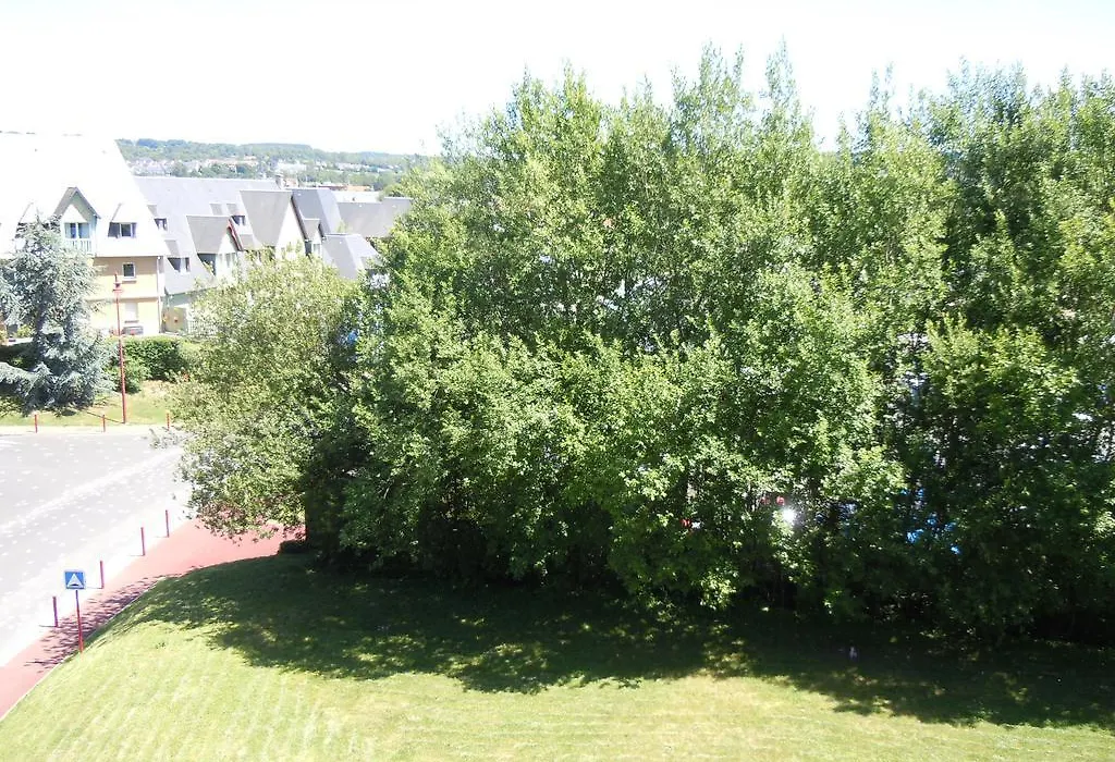 Sweet Home Appart'Hotel Deauville Sud-1